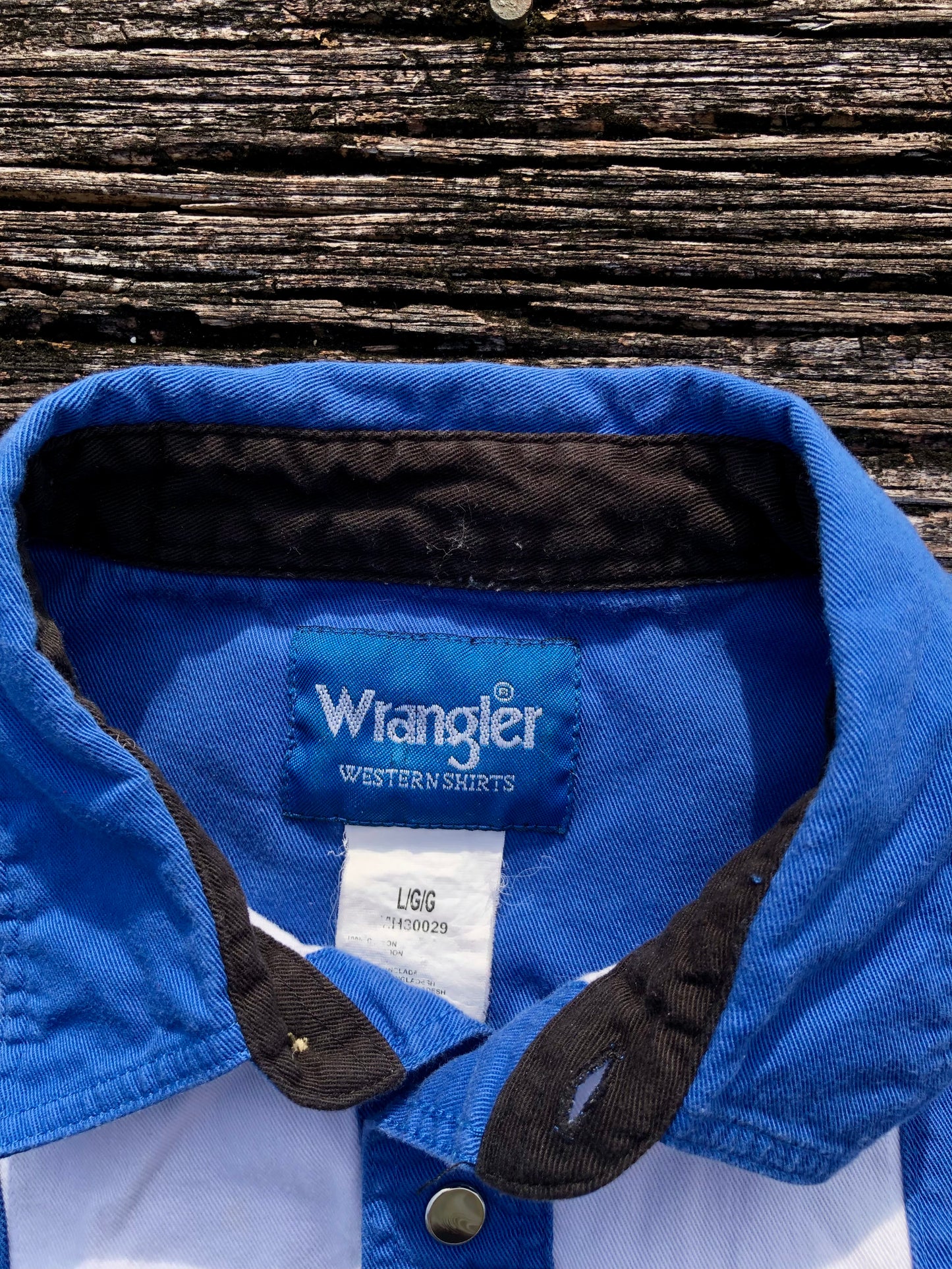 Large Colorblock Wrangler Snap